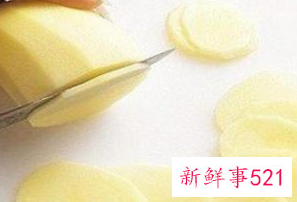 敷土豆片能美白吗