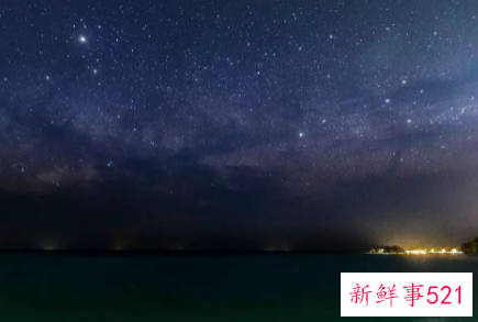 梦见路过别人家办丧事