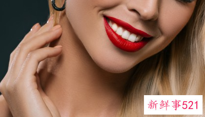 黄皮素颜涂什么颜色的口红