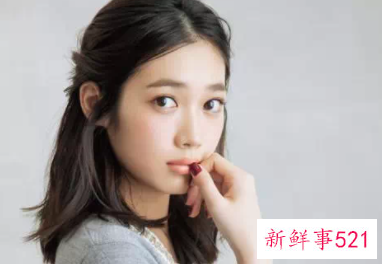 教你怎样去除眼袋