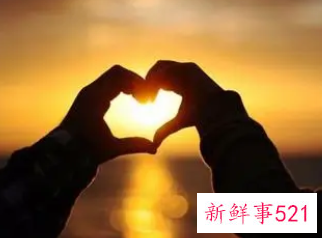 适合朋友圈艾特男友的句子