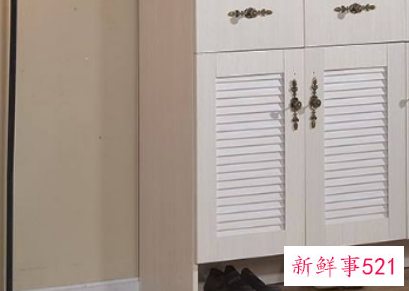 阳台上放鞋柜有讲究吗