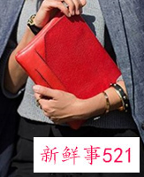 红色包包合适什么颜色衣服