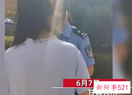 考生发现身份证过期，民警用人脸识别紧急处置