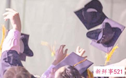 应届毕业生自荐书