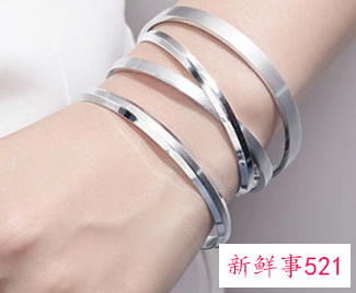 送手镯送一只还是一对