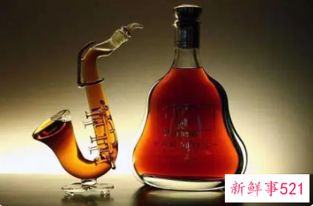 梦见别人给我送酒喝是什么意思