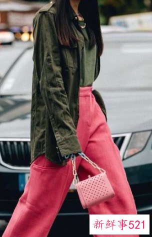 长腿女生怎么搭配衣服