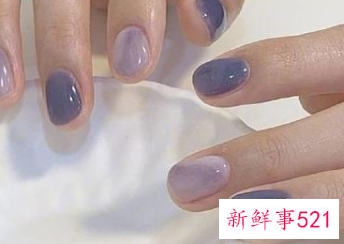 皮肤偏黄涂什么颜色的指甲油