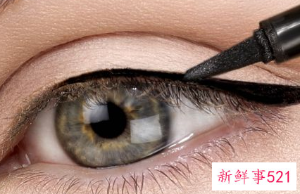 每天画眼线的坏处