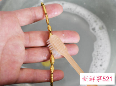 清洗金项链最好的方法是什么