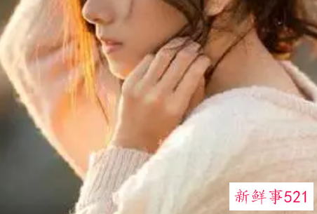 女人劈腿有什么表现