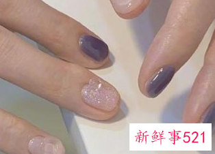 皮肤偏黄涂什么颜色的指甲油