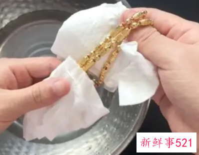 清洗金项链最好的方法是什么