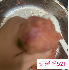 肉丸子配料及制作方法
