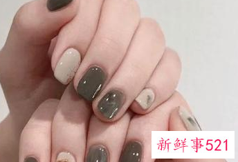 皮肤偏黄涂什么颜色的指甲油