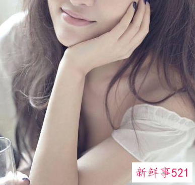 有钱女人的细节