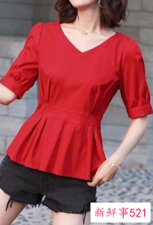 女生怎么穿衣服回头率高