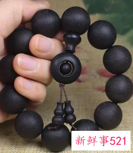 属猴的戴什么招财辟邪