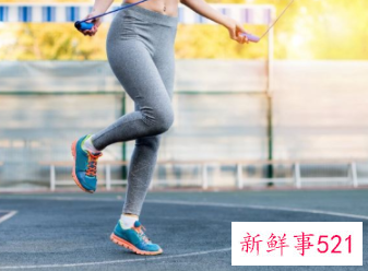 跳绳前脚掌着地