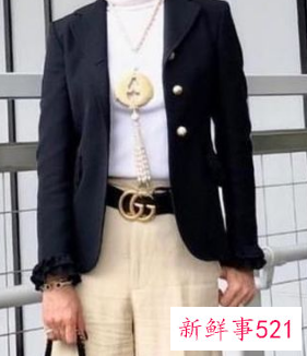 50岁女人穿着怎样搭配