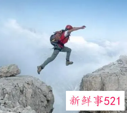 梦见自己走在悬崖峭壁上的寓意