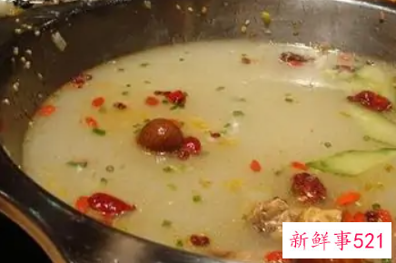 白萝卜三鲜汤的做法