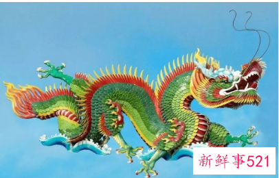 属龙女2022年全年运势