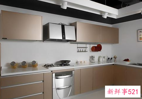 橱柜台面保养技巧