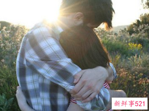 让他睡一次就忘不了你