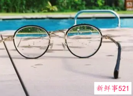 800度近视恢复为400度