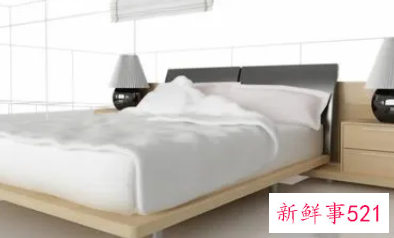 属蛇的人床上用品有哪种颜色