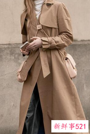 女款风衣怎么搭配好看