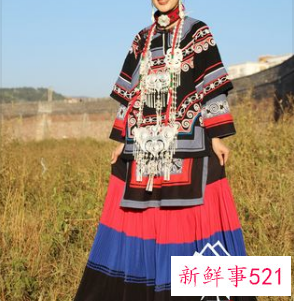 民族风格服装特点是什么