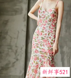 吊带连衣裙女新款