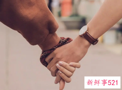 吊已婚男人胃口的狠招短语