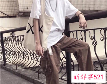 余生陪你一起变老句子一路走来