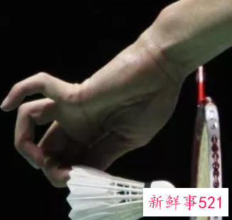 羽毛球单打的基本战术