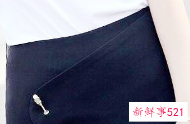 黑色高腰短裤搭配什么上衣好看