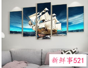 客厅墙上装饰画怎么挂好看