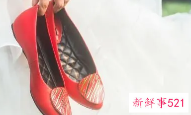 梦见新鞋破了预示着什么