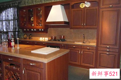 橱柜台面保养技巧