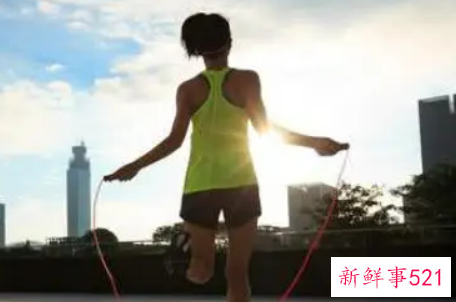跳绳和跑步哪个减肥更有效果