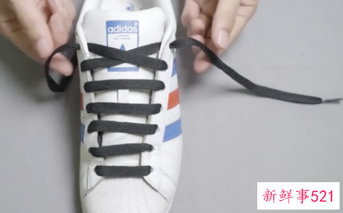 免绑鞋带系法运动鞋