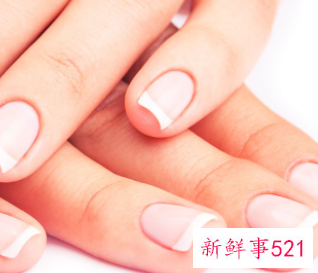手指甲有月牙好还是没有月牙好