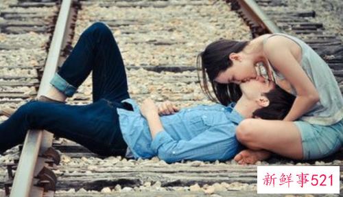 让他睡一次就忘不了你