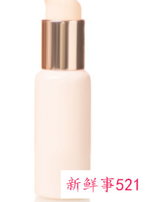 提亮肤色的粉底液