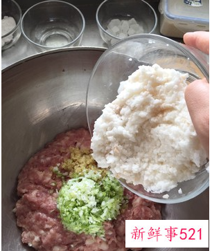 红烧狮子头最简单做法