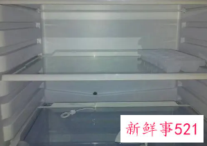 冰箱上有一个小门那种叫什么