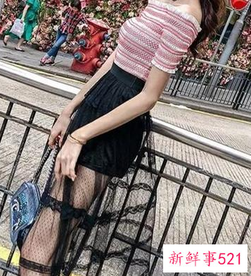 女生怎么穿衣服回头率高